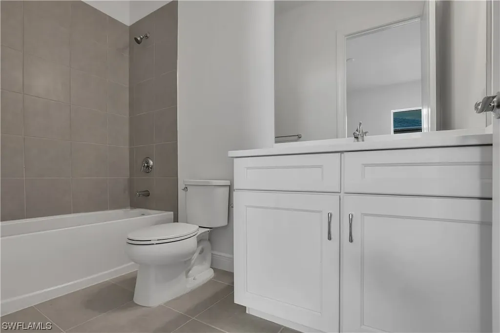 9088 Caicos Way Naples FL 34114
