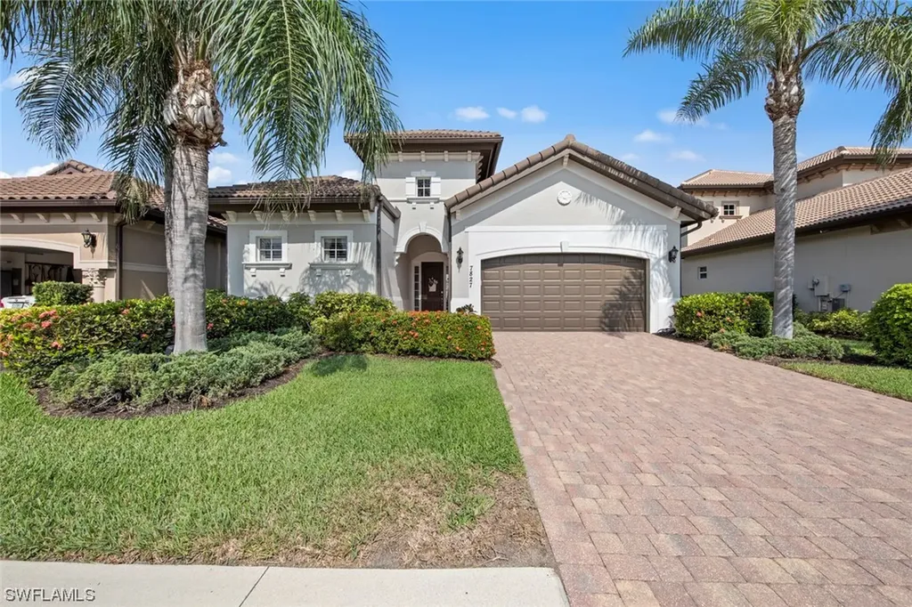 7827 Valencia Court Naples FL 34113
