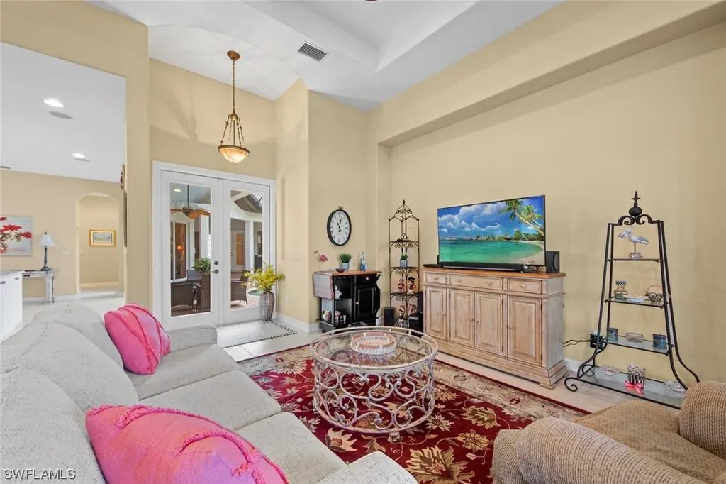 7827 Valencia Court Naples FL 34113
