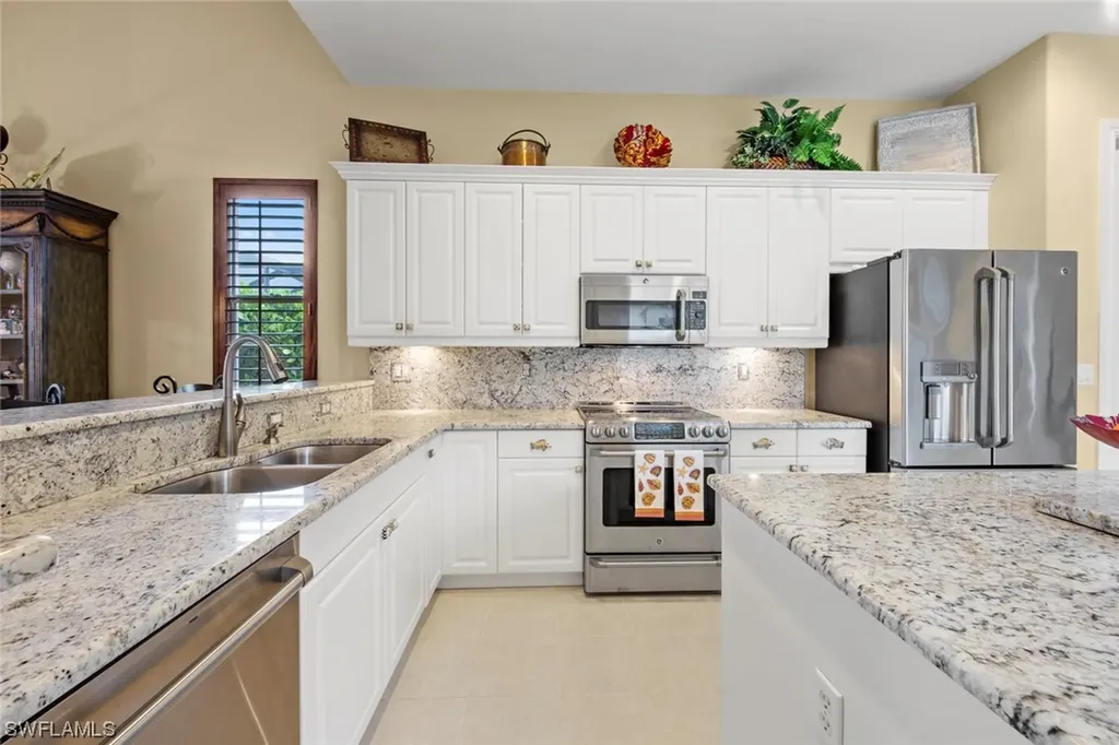 7827 Valencia Court Naples FL 34113