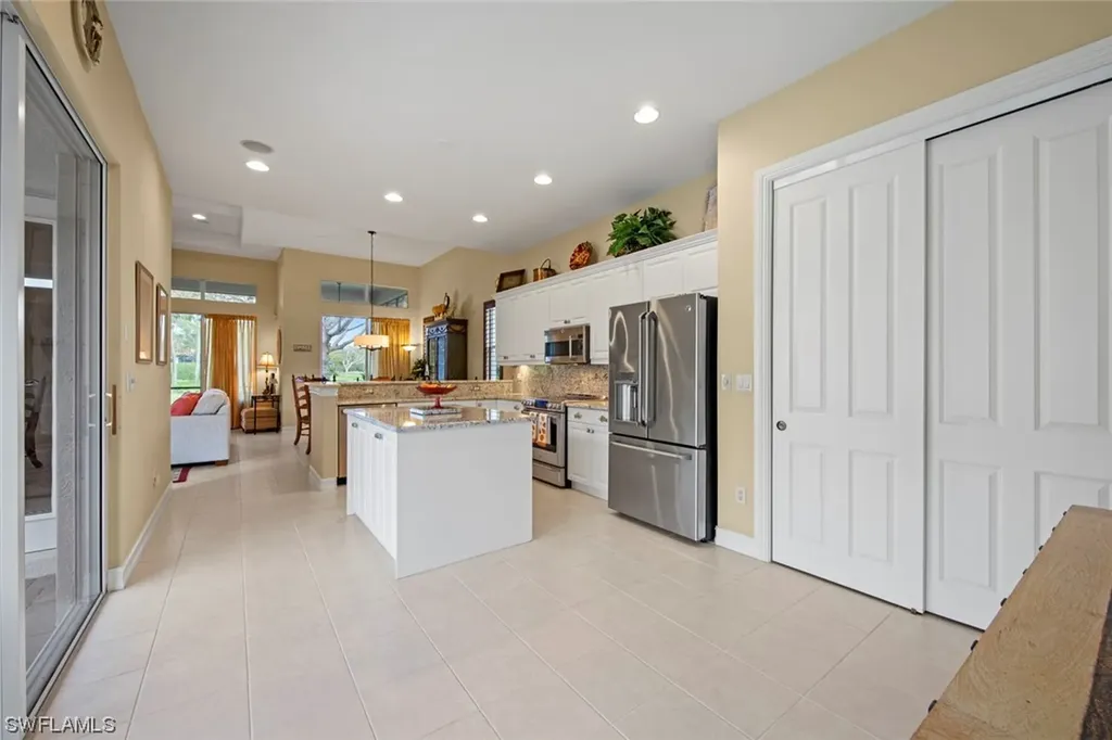 7827 Valencia Court Naples FL 34113