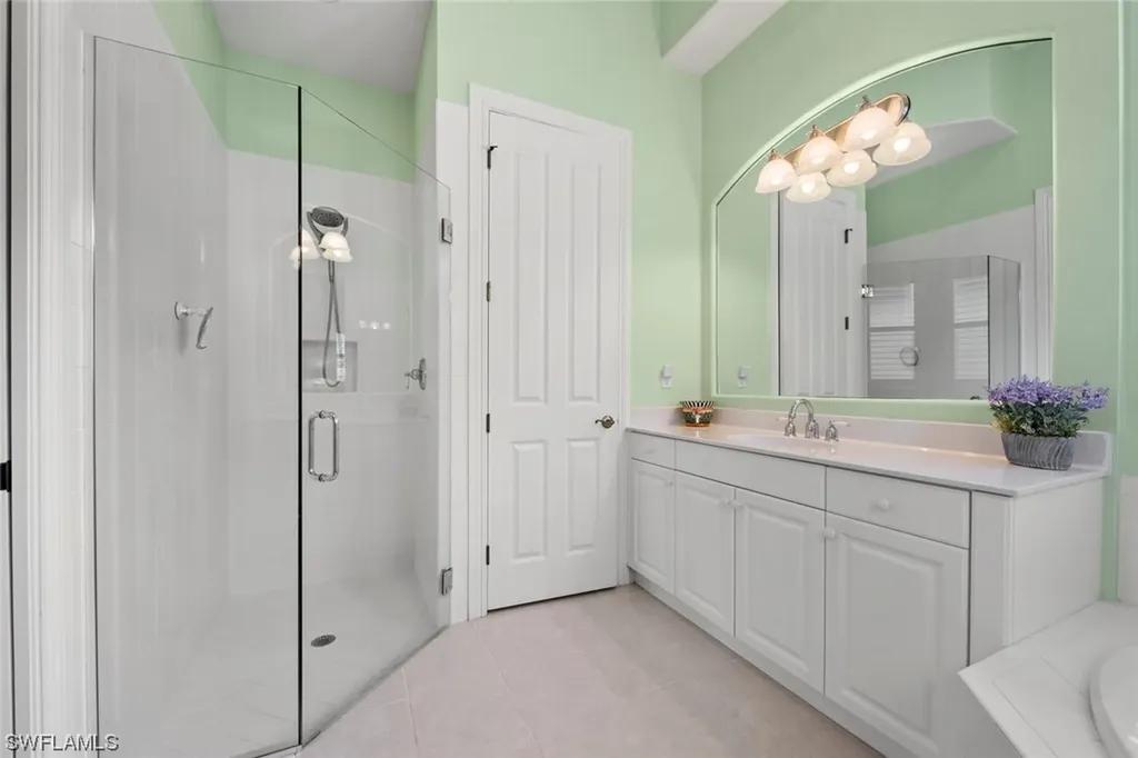 7827 Valencia Court Naples FL 34113