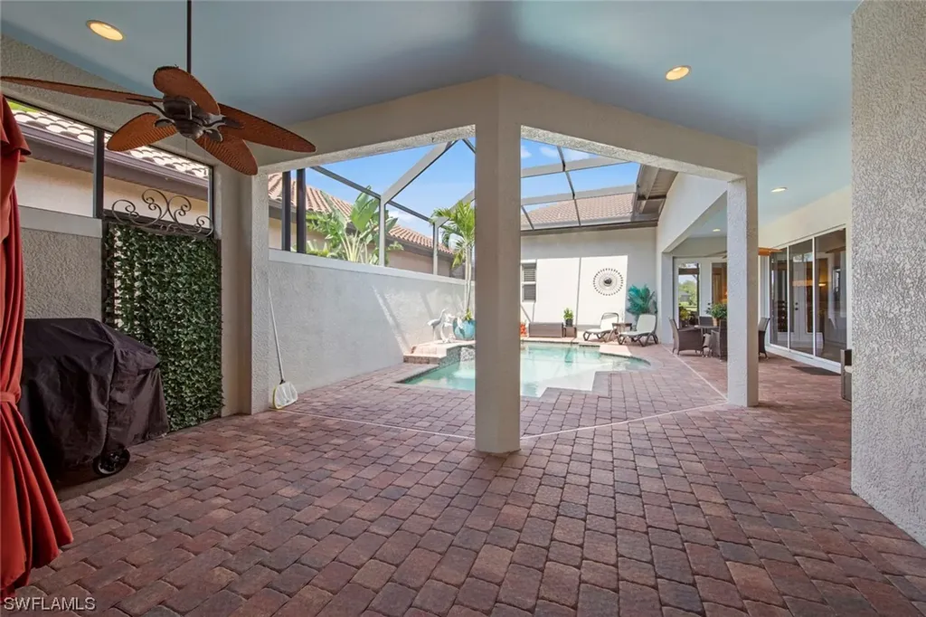 7827 Valencia Court Naples FL 34113