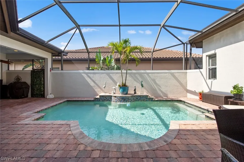 7827 Valencia Court Naples FL 34113