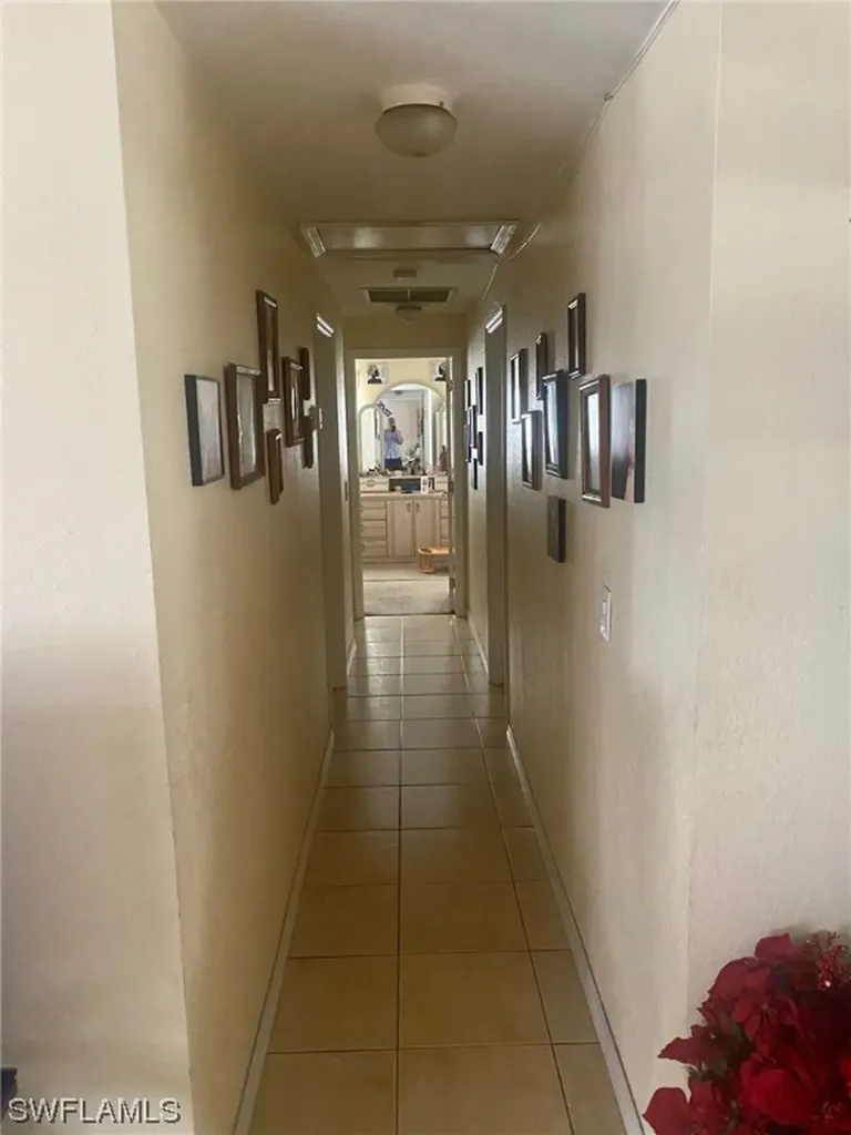 36 Kingsman Circle Fort Myers FL 33905