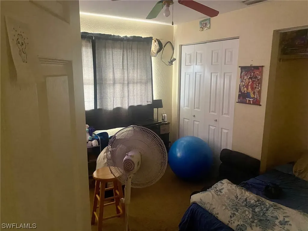 36 Kingsman Circle Fort Myers FL 33905