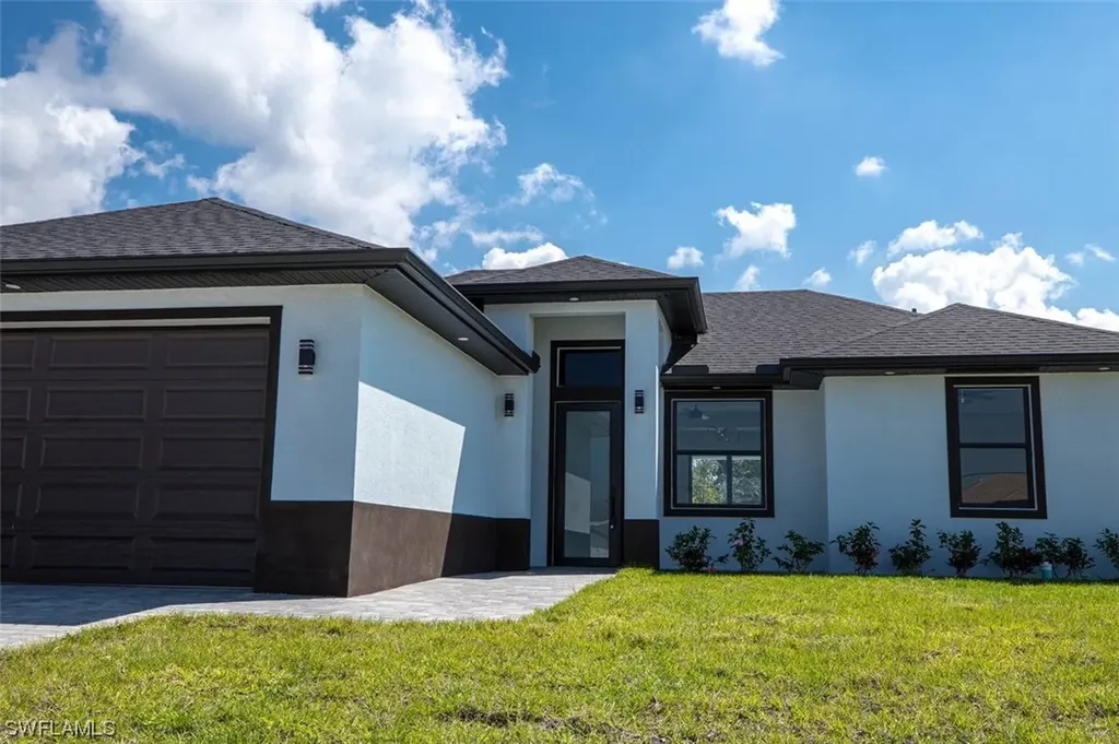 2811 Nelson Road N Cape Coral FL 33993