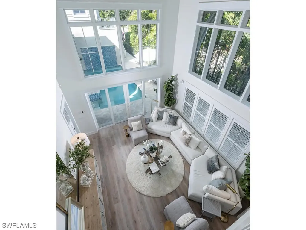 541 4th Avenue S Naples FL 34102