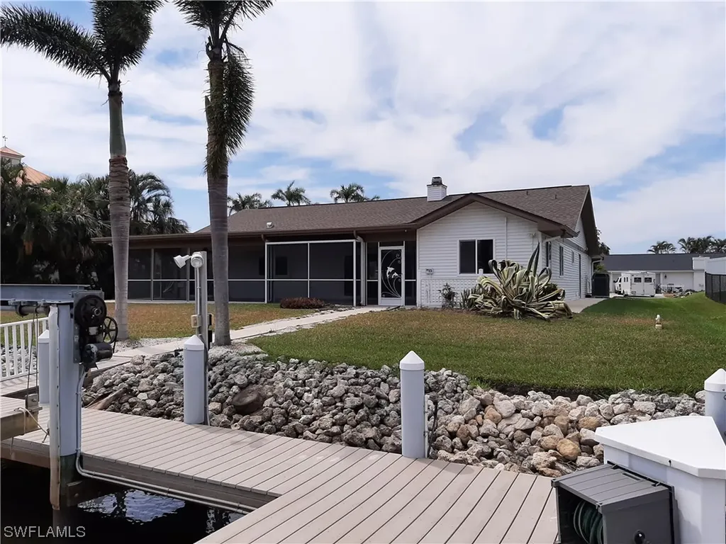 17651 Boat Club Drive Fort Myers FL 33908