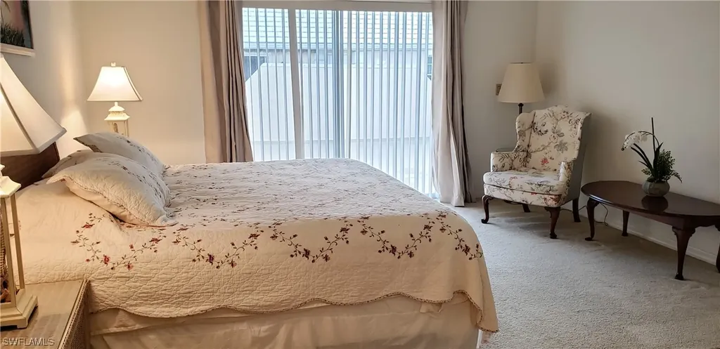 390 2nd Street S Naples FL 34102