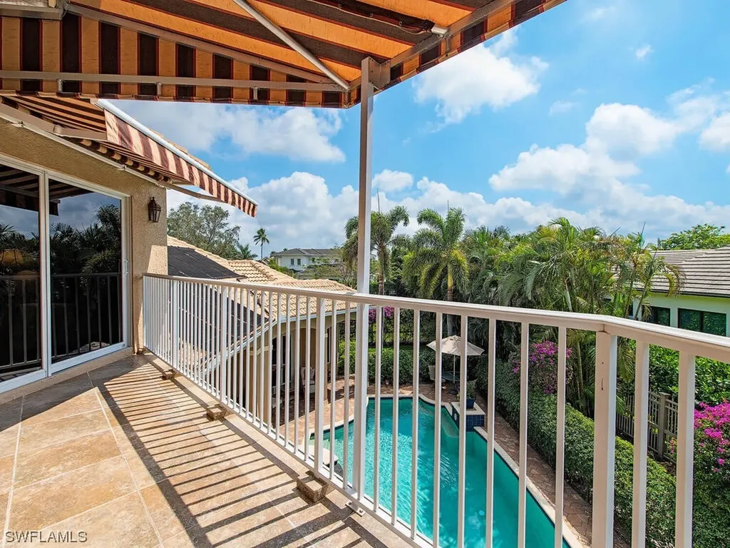 650 Bow Line Drive Naples FL 34103