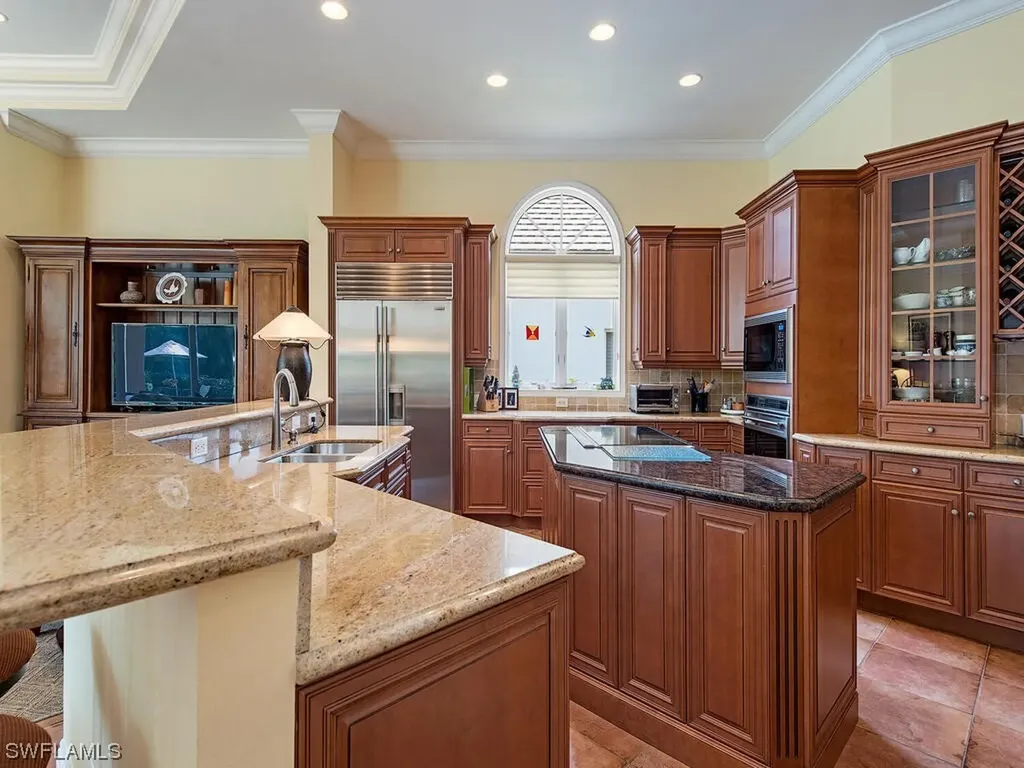 650 Bow Line Drive Naples FL 34103