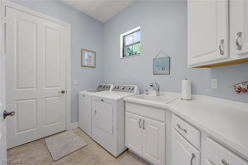 7476 Moorgate Point Way Naples FL 34113