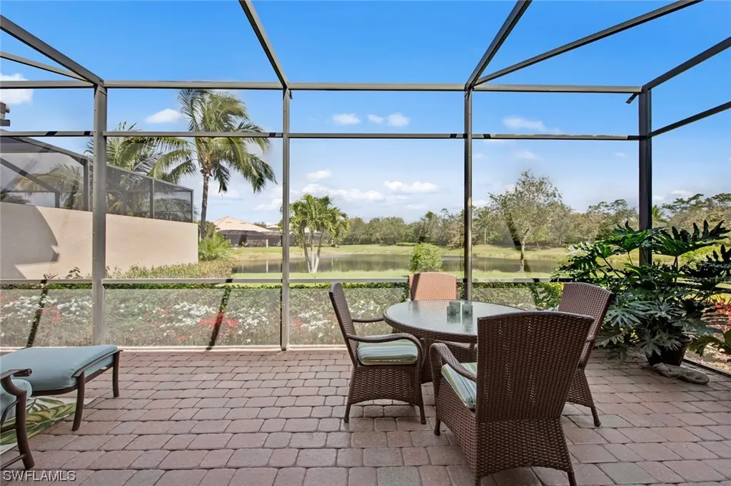 7476 Moorgate Point Way Naples FL 34113