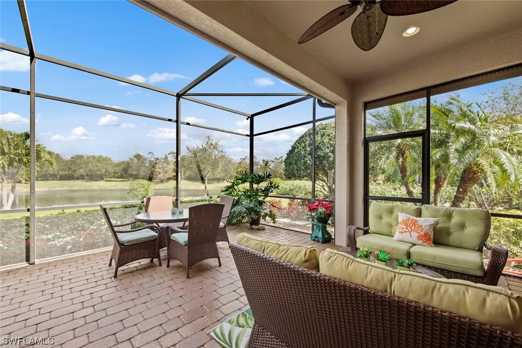 7476 Moorgate Point Way Naples FL 34113