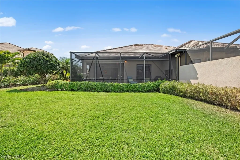 7476 Moorgate Point Way Naples FL 34113