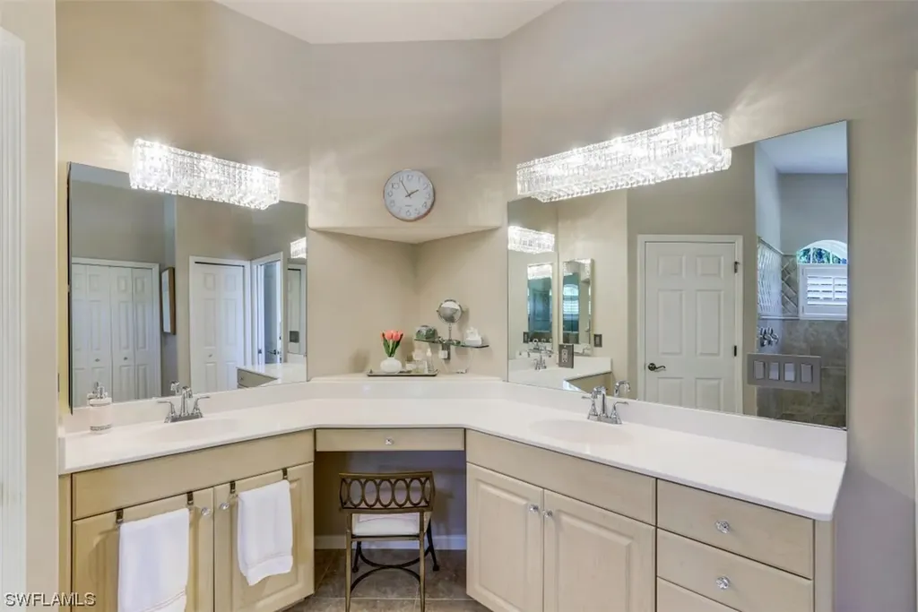 8167 Wilshire Lakes Boulevard Naples FL 34109