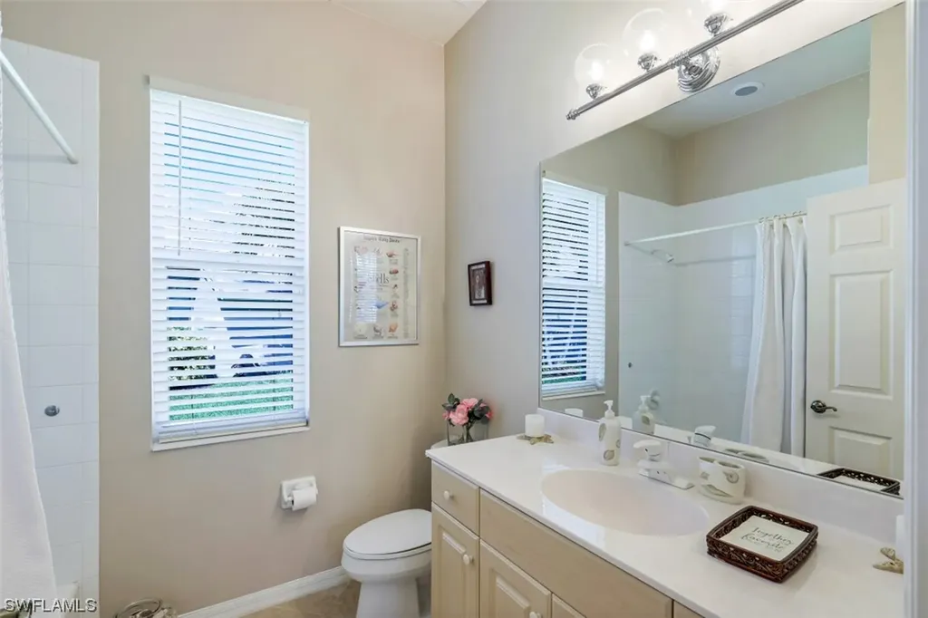8167 Wilshire Lakes Boulevard Naples FL 34109
