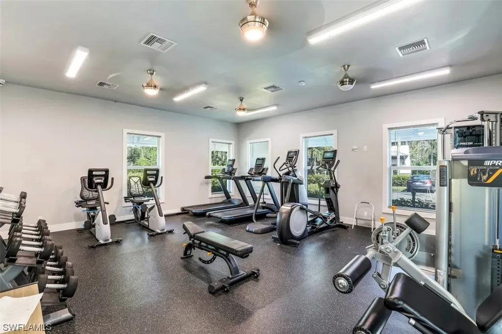 8167 Wilshire Lakes Boulevard Naples FL 34109