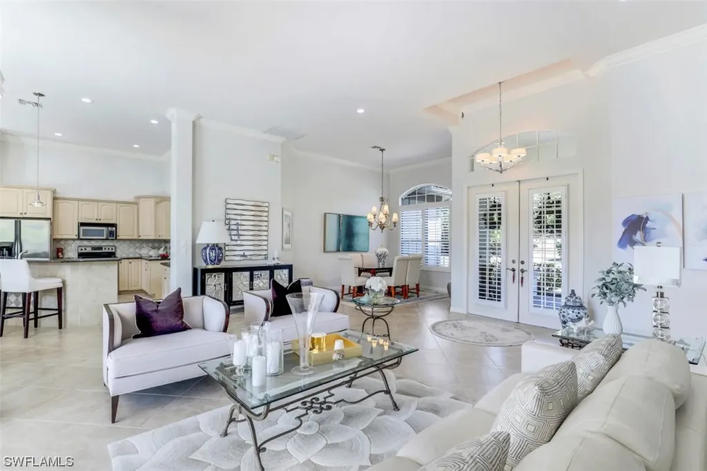 8167 Wilshire Lakes Boulevard Naples FL 34109
