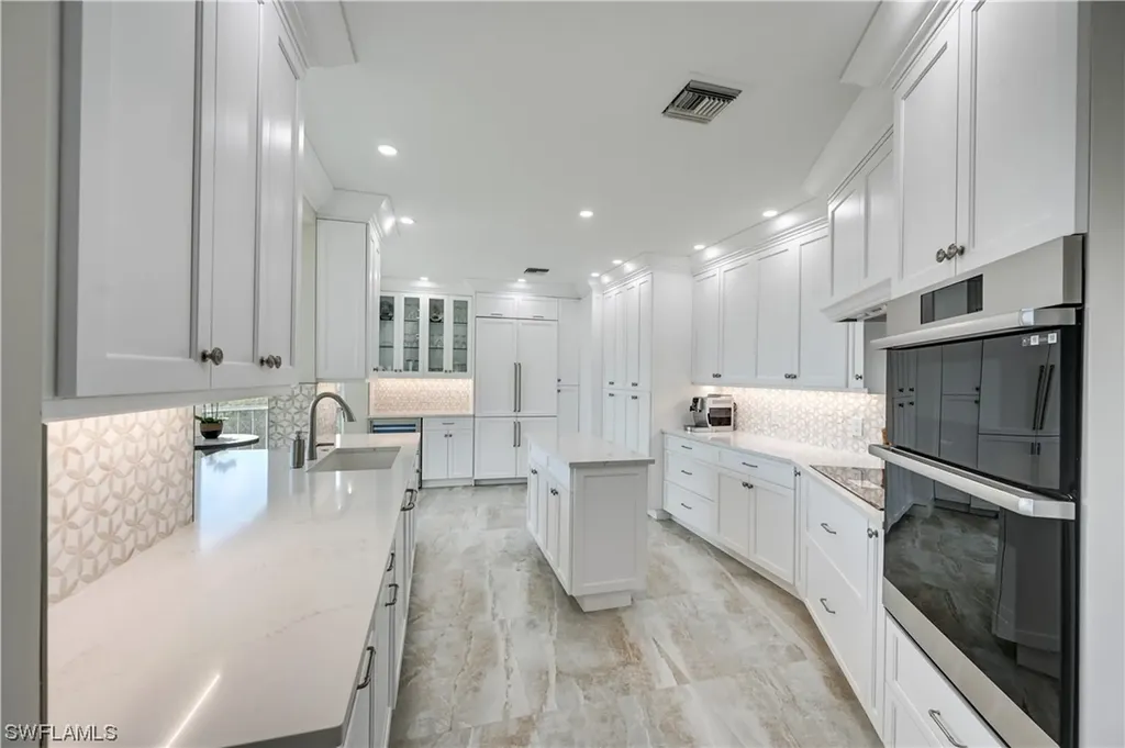 Marco Island FL, 2000 Royal Marco Way, Unit 310