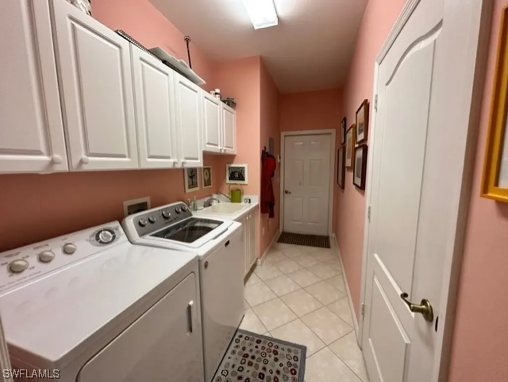 2235 Hawksridge Drive Naples FL 34105