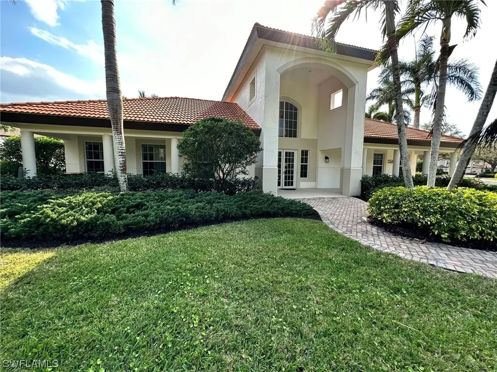 2235 Hawksridge Drive Naples FL 34105