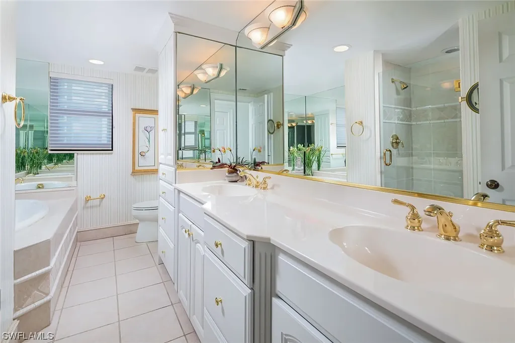 6075 Pelican Bay Boulevard Naples FL 34108
