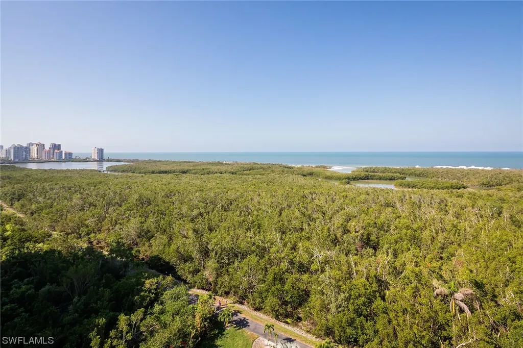 6075 Pelican Bay Boulevard Naples FL 34108