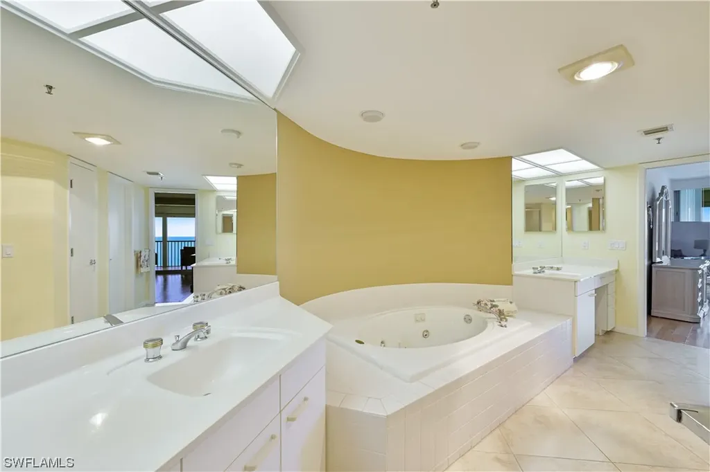 4651 Gulf Shore Boulevard N Naples FL 34103