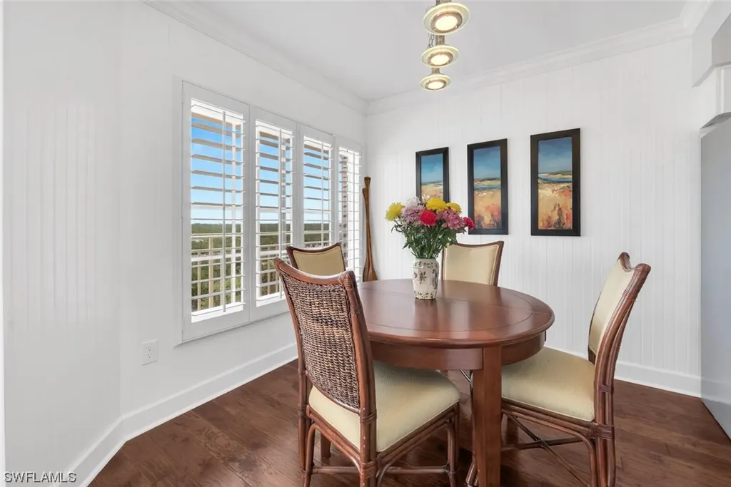 13105 Vanderbilt Drive Naples FL 34110