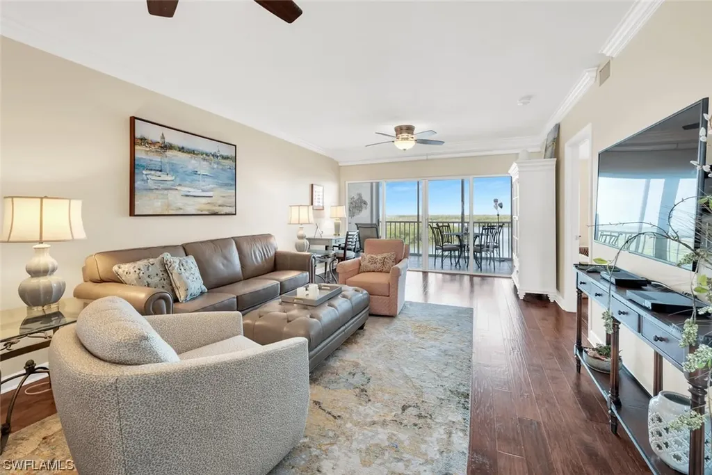13105 Vanderbilt Drive Naples FL 34110