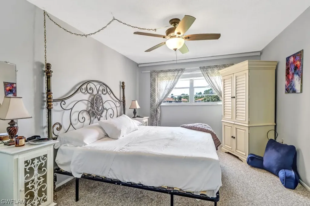 300 Forest Lakes Boulevard Naples FL 34105
