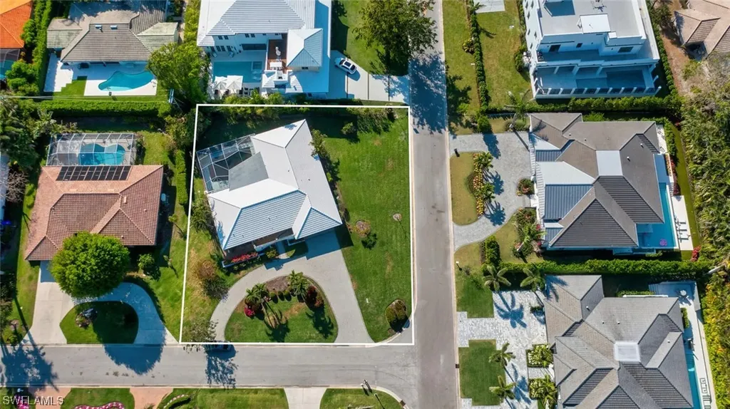 3777 Fountainhead Lane Naples FL 34103