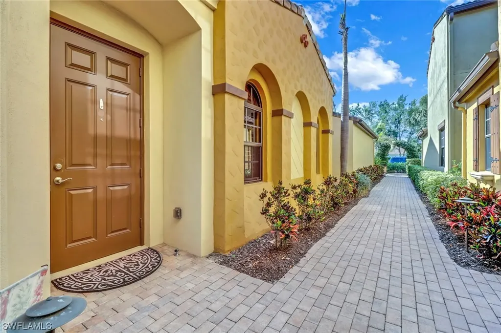 11976 Nalda Street Fort Myers FL 33912