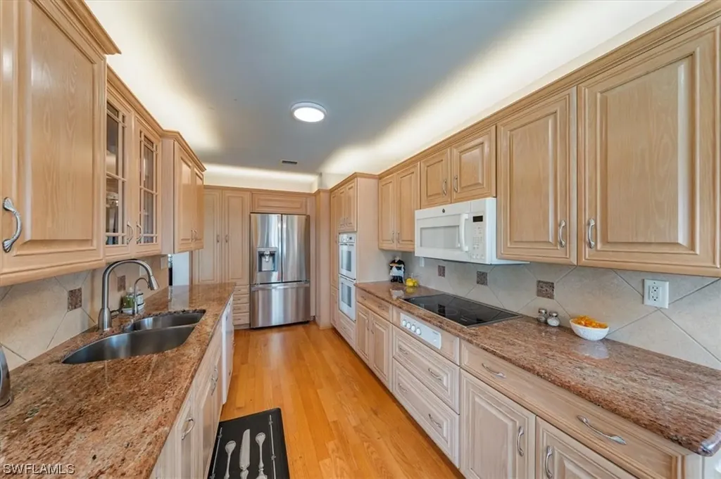 6820 Pelican Bay Boulevard Naples FL 34108