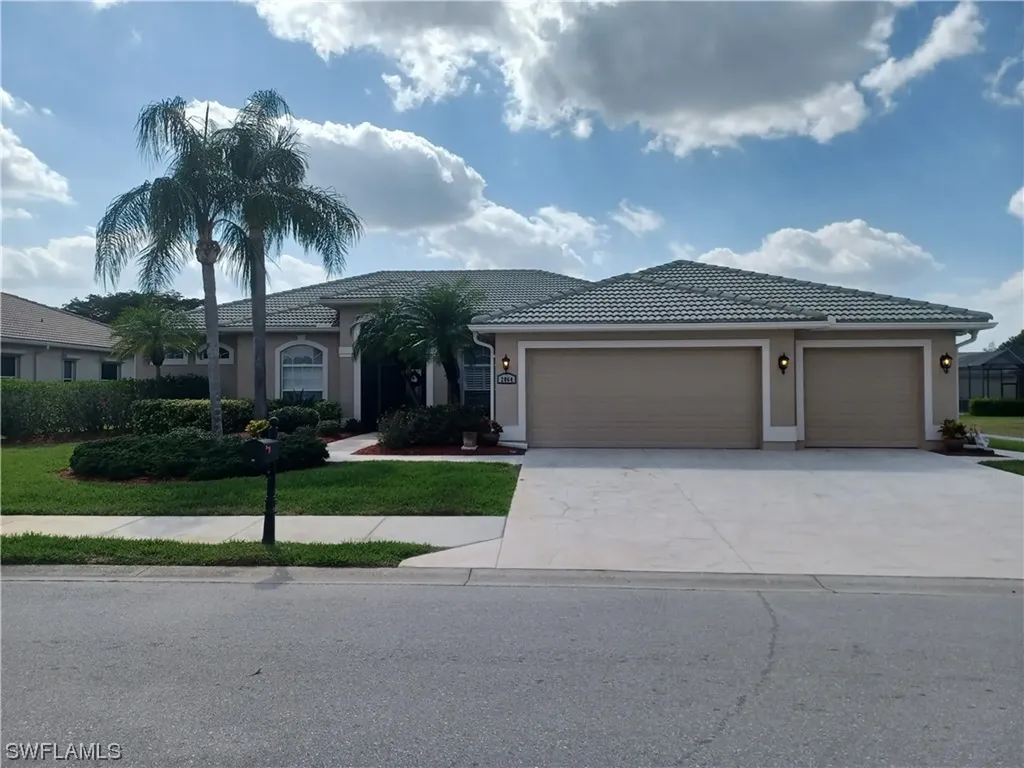 2064 Berkley Way Lehigh Acres FL 33973