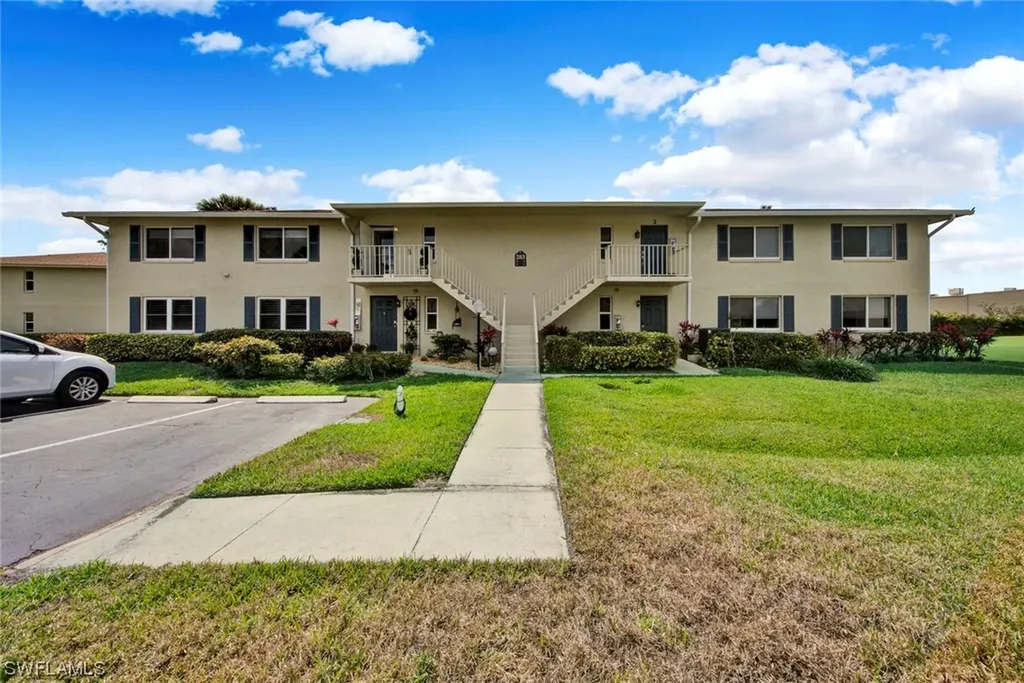 283 Albi Road Naples FL 34112