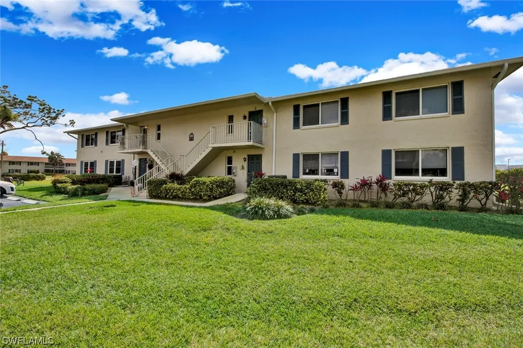 283 Albi Road Naples FL 34112