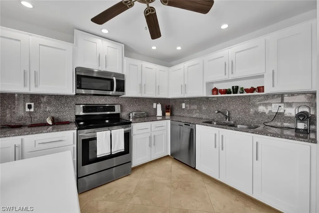 283 Albi Road Naples FL 34112