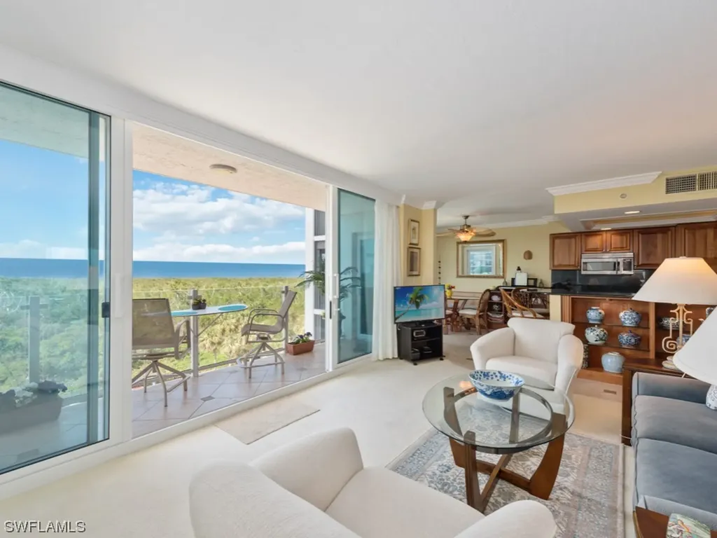6101 Pelican Bay Boulevard Naples FL 34108