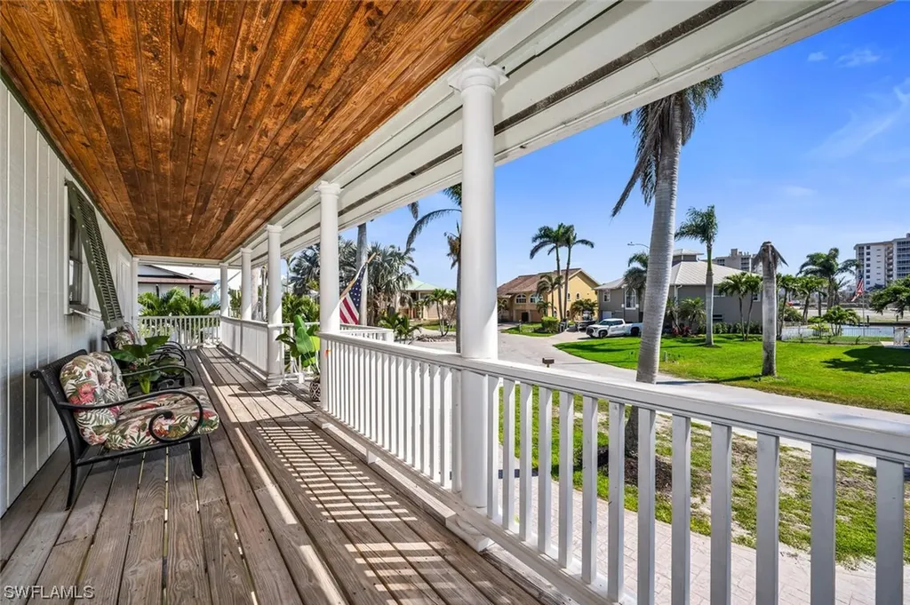 5620 Queens Kew Bonita Springs FL 34134