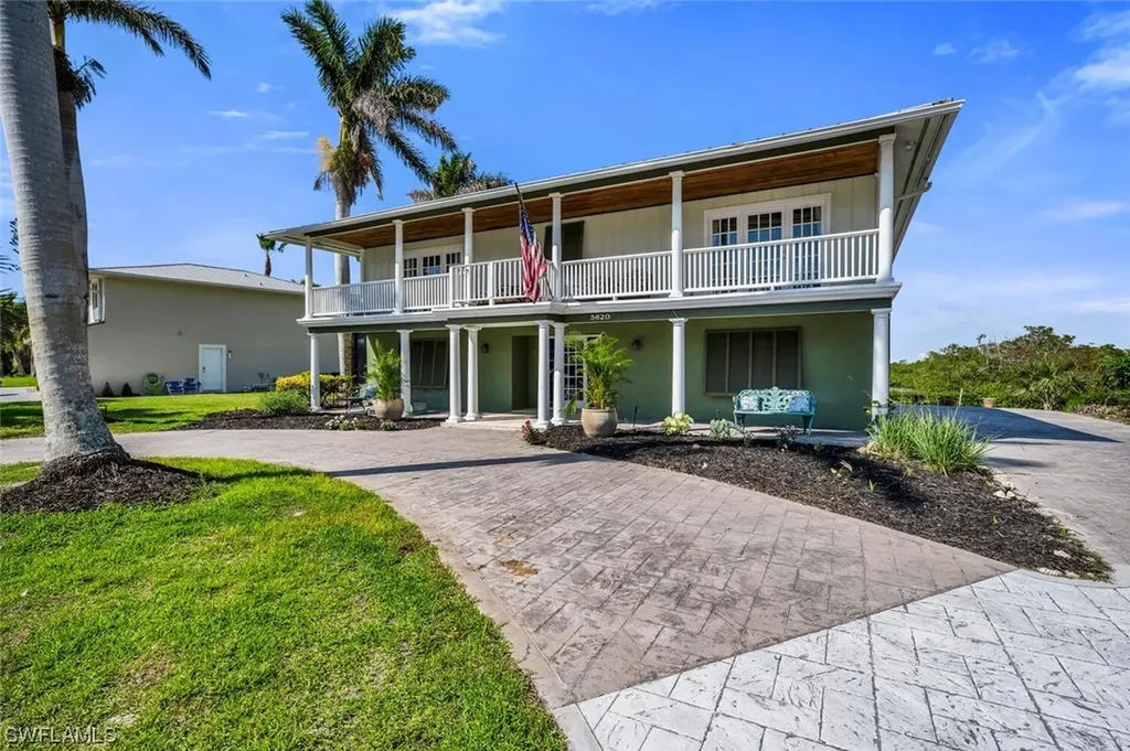5620 Queens Kew Bonita Springs FL 34134