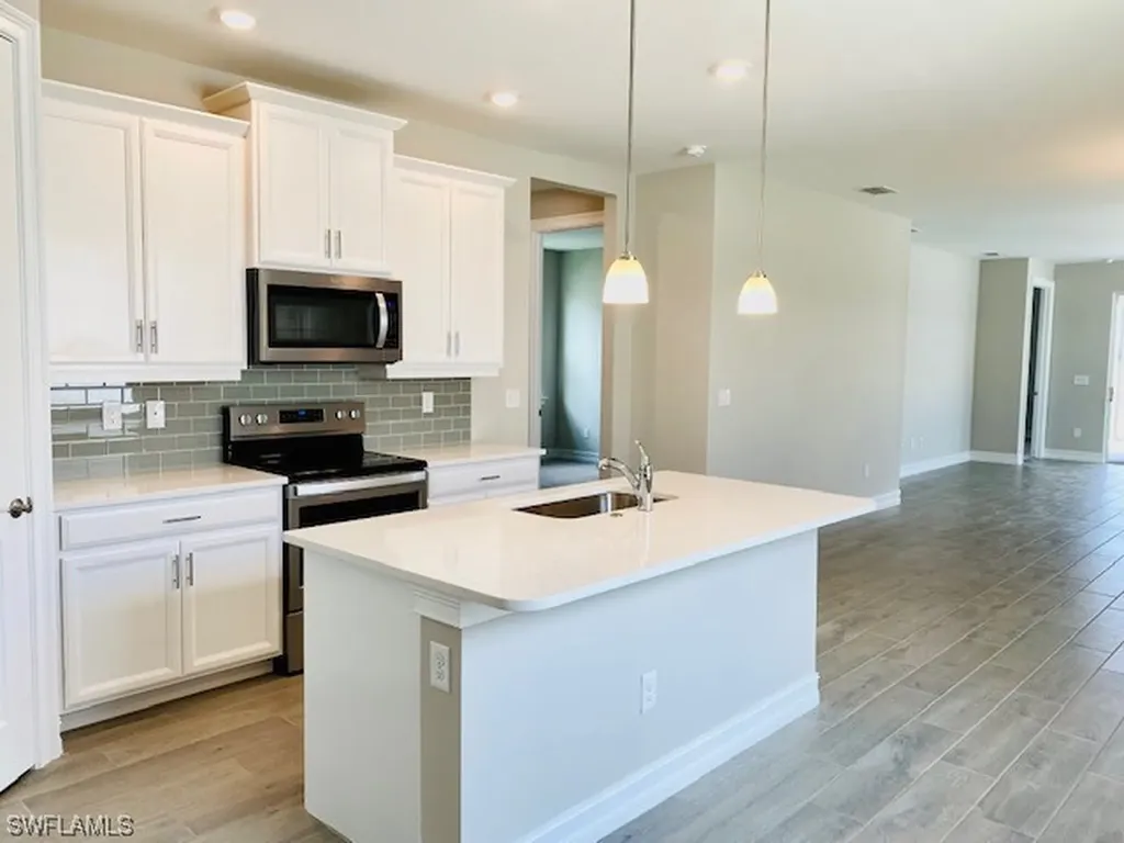 28386 Captiva Shell Loop Bonita Springs FL 34135