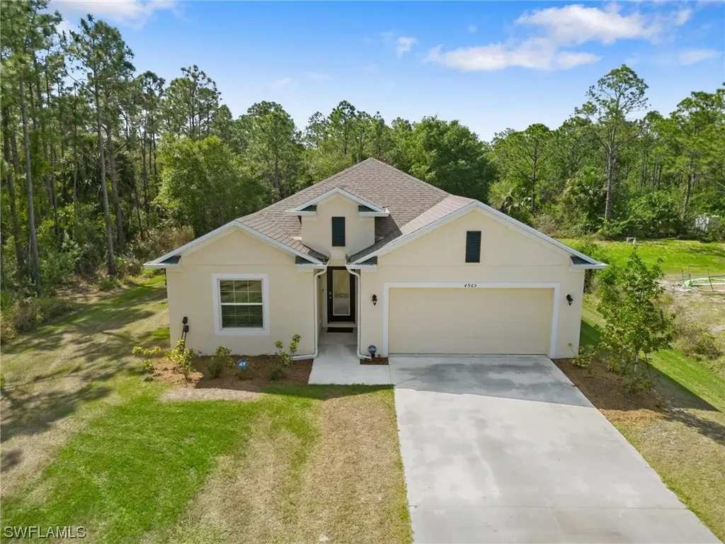 4965 46th Street NE Naples FL 34120