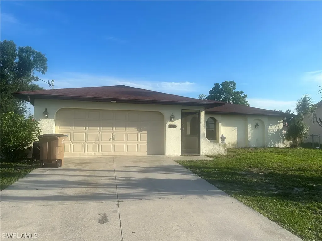 1434 SE 14th Street Cape Coral FL 33990