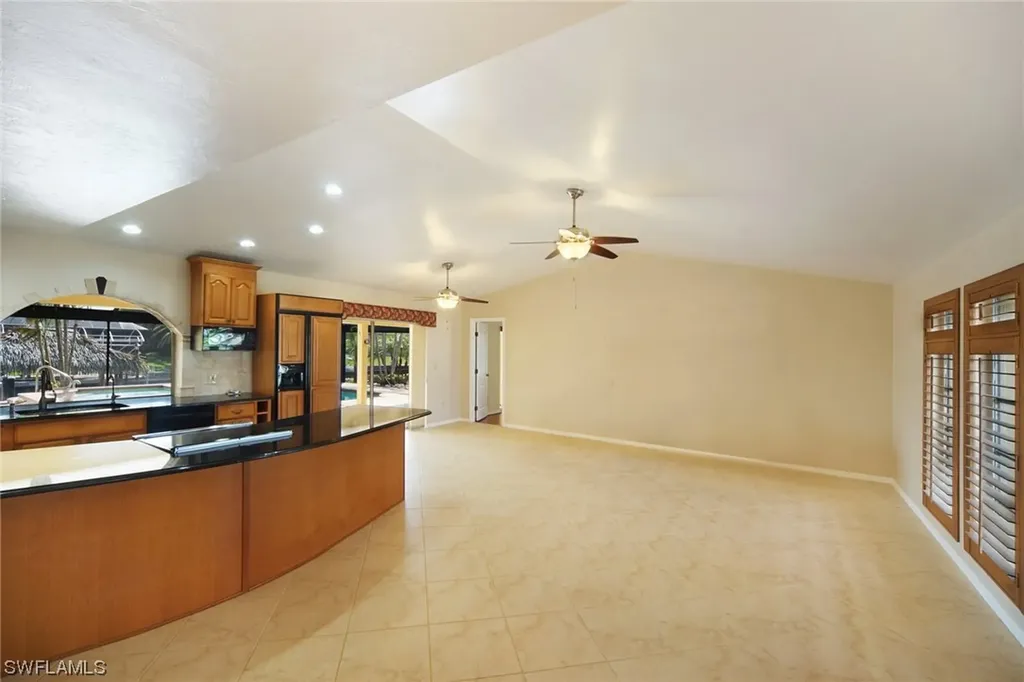 4935 SW 3rd Avenue Cape Coral FL 33914