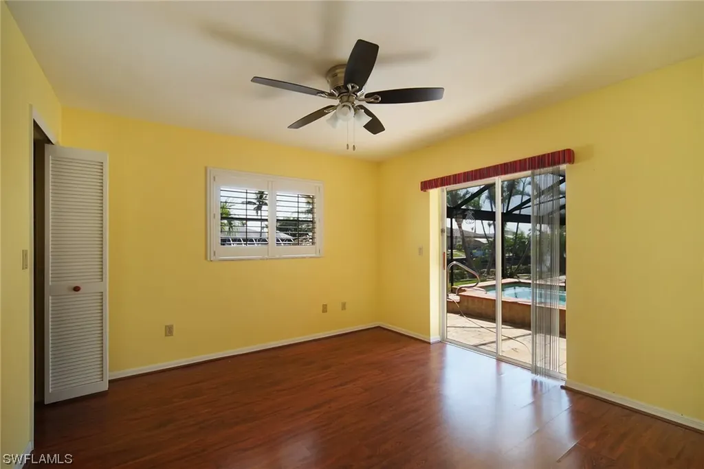 4935 SW 3rd Avenue Cape Coral FL 33914