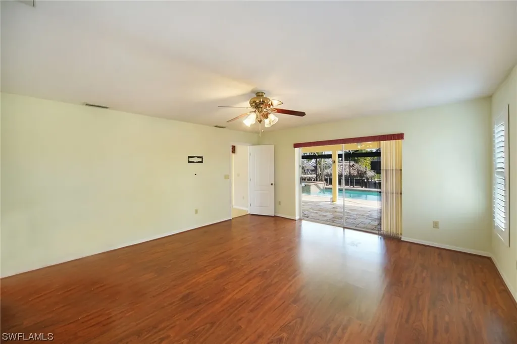 4935 SW 3rd Avenue Cape Coral FL 33914