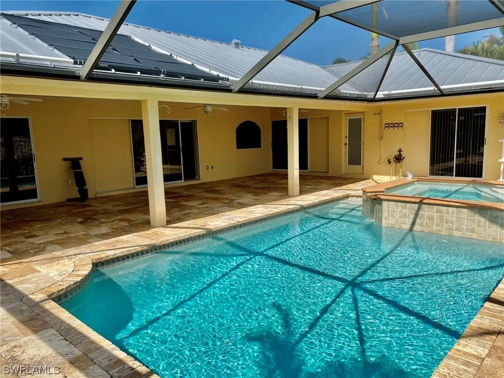 4935 SW 3rd Avenue Cape Coral FL 33914